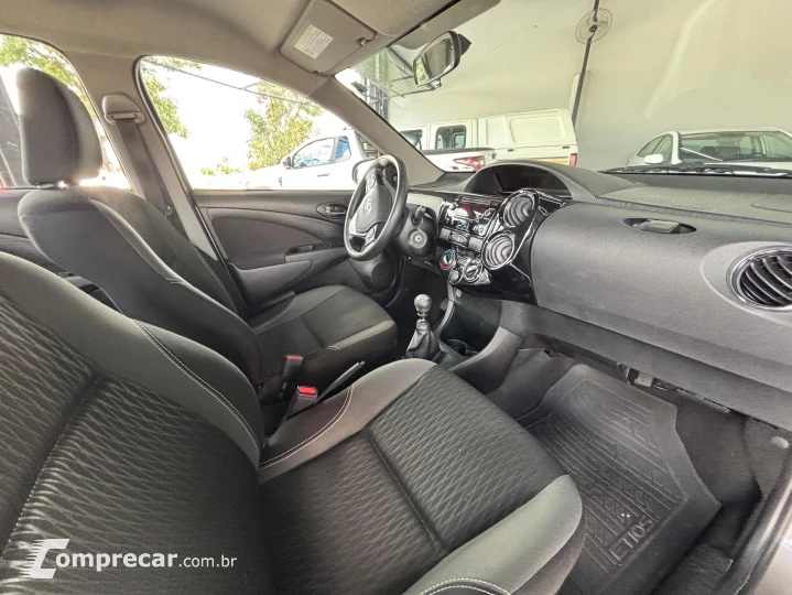 ETIOS 1.5 XS 16V