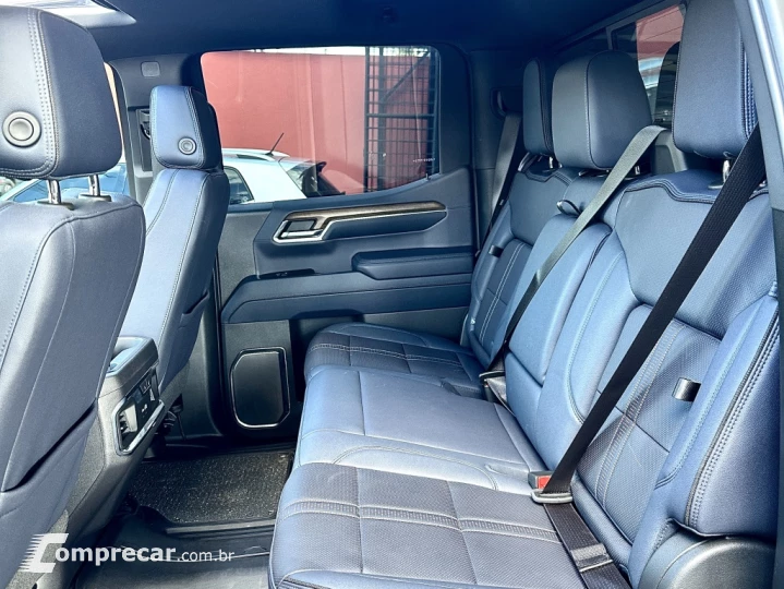 SILVERADO 5.3 V8 GASOLINA 1500 HIGH COUNTRY 4X4 AUTOMÁTICO