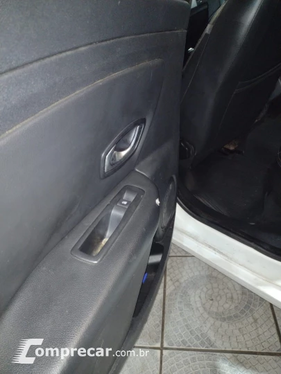 FLUENCE 2.0 Dynamique 16V