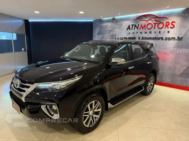 Hilux SW4 2.8 16V 4P SRX PLATINUM 4X4 7 LUGARES TURBO DIESEL