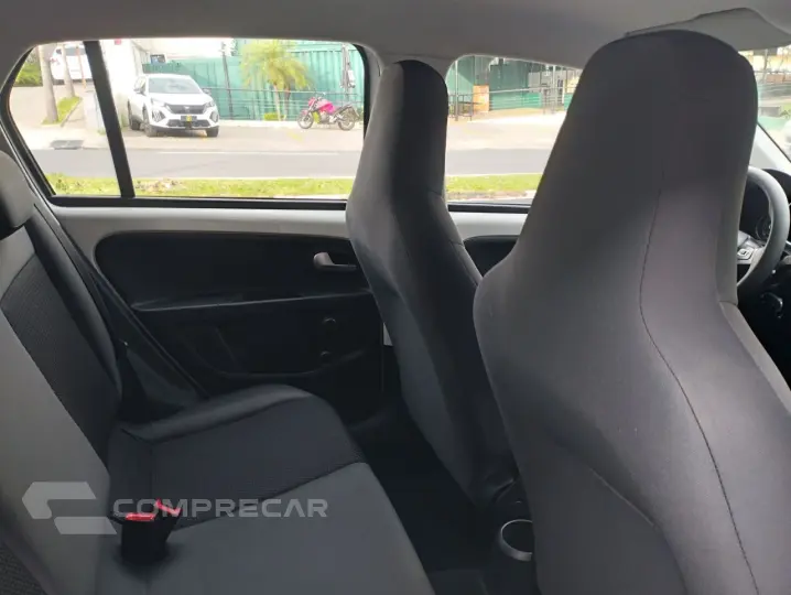 UP 1.0 4P FLEX 170 TSI XTREME