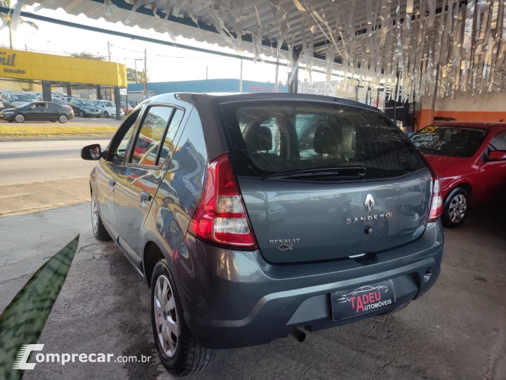 SANDERO 1.6 Expression 8V