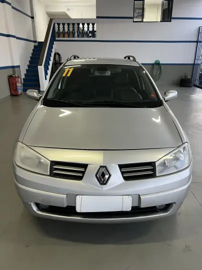 MEGANE 2.0 Dynamique Grand Tour 16V