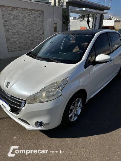 208 1.6 16V Active Pack