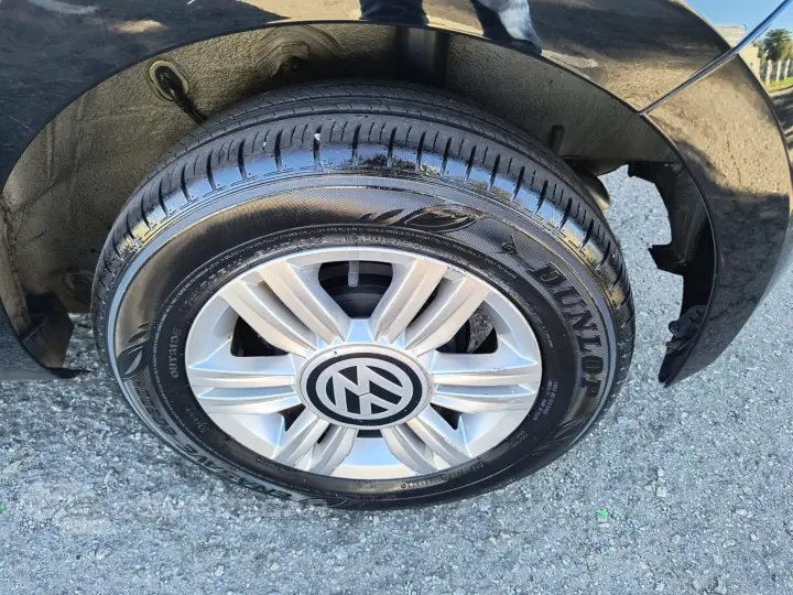 UP 1.0 TSI Move UP 12V