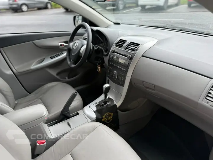 Corolla XEi 2.0 Flex 16V Aut.