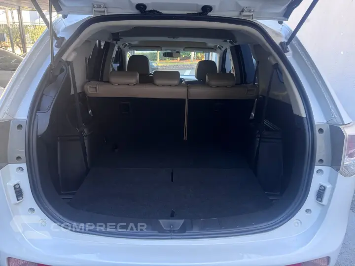 OUTLANDER 3.0 GT 4X4 V6 24V