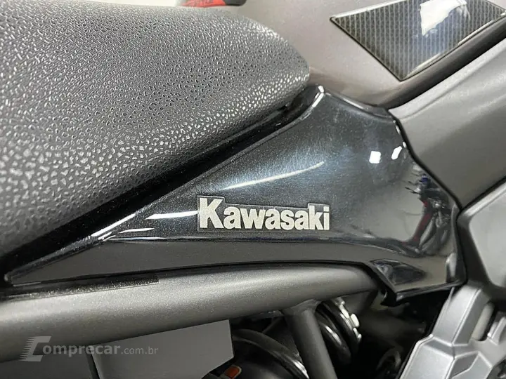 KAWASAKI Z900