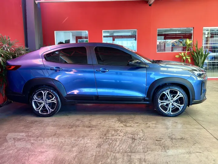 FASTBACK 1.0 TURBO 200 HYBRID IMPETUS CVT