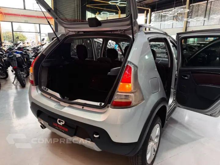 SANDERO 1.6 SL STEPWAY RIP CURL 16V FLEX 4P MANUAL