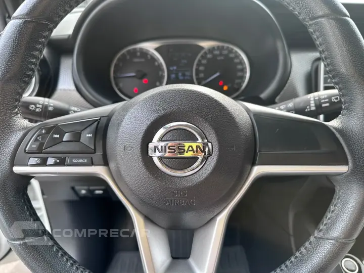 KICKS 1.6 16V FLEXSTART SV 4P XTRONIC