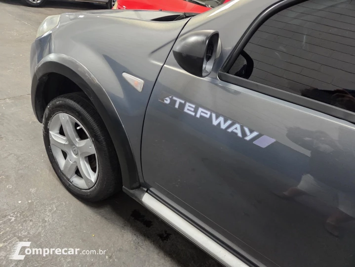 SANDERO 1.6 STEPWAY 16V FLEX 4P MANUAL