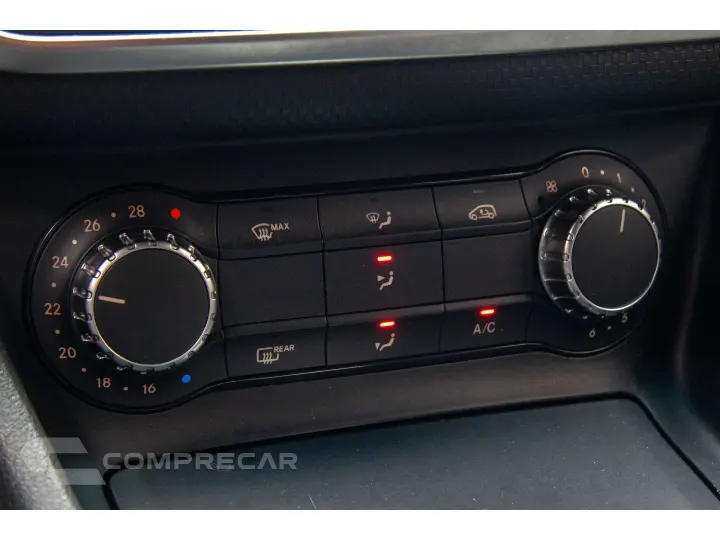 A 200 1.6 TURBO URBAN 16V GASOLINA 4P AUTOMÁTICO