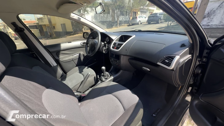 207 1.4 XR 8V