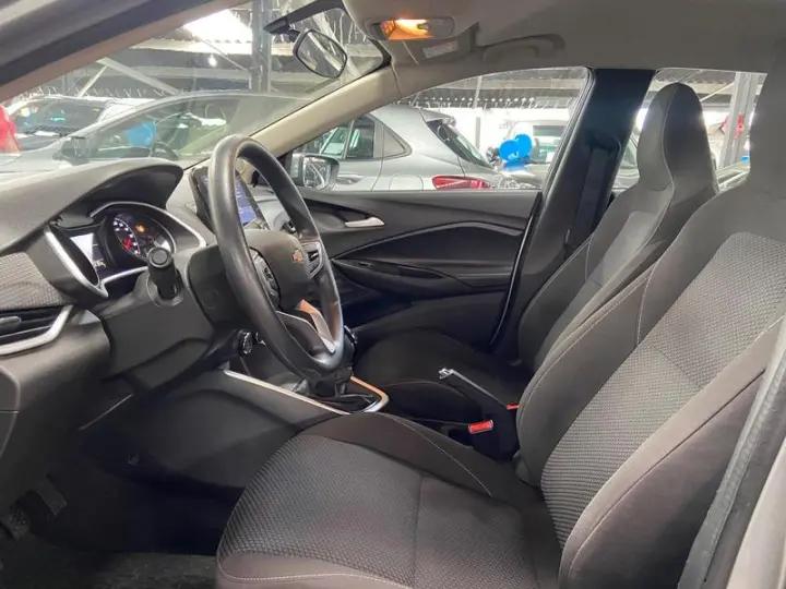 ONIX HATCH LT 1.0 12V FLEX 5P MEC.