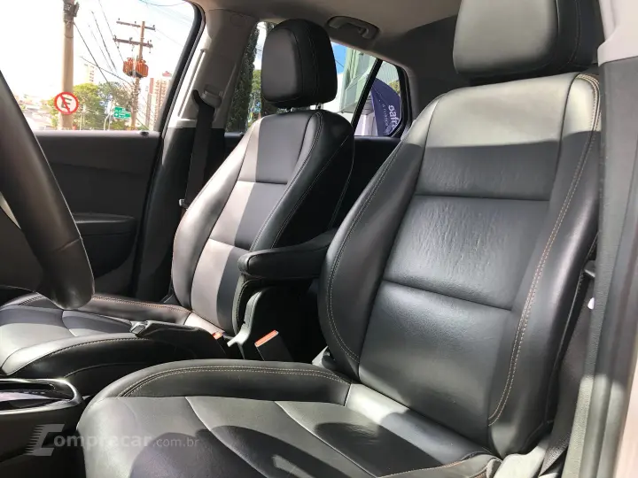 Tracker 1.4 16V Turbo Flex Premier Automático