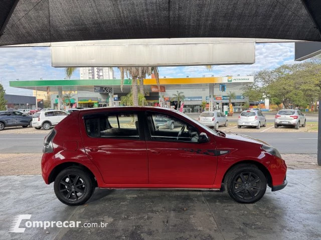 SANDERO - 1.6 GT LINE LIMITED 4P MANUAL