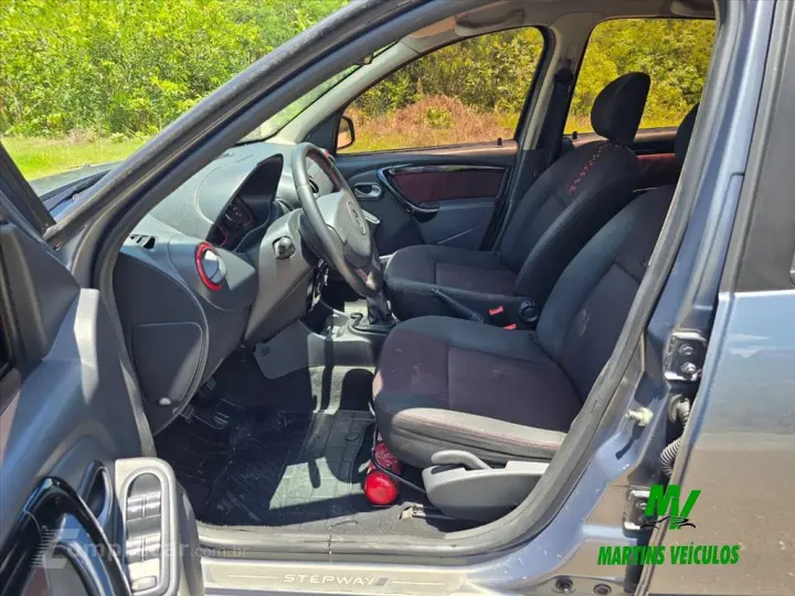 SANDERO 1.6 STEPWAY 8V FLEX 4P MANUAL