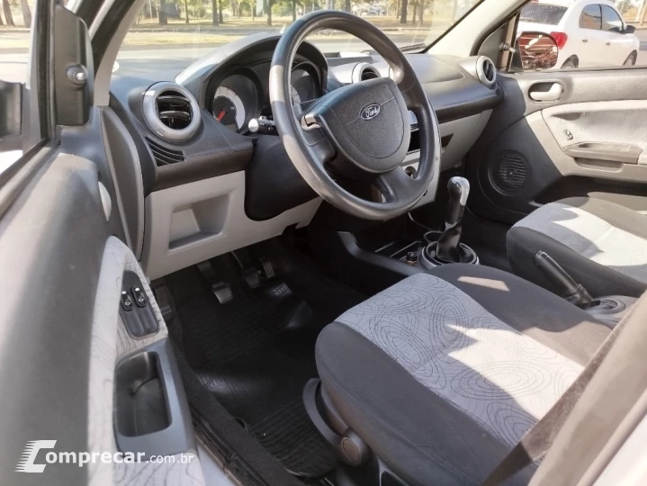 Fiesta Sed. 1.6 8V Flex 4p