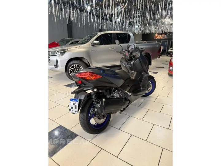 XMAX 250 ABS