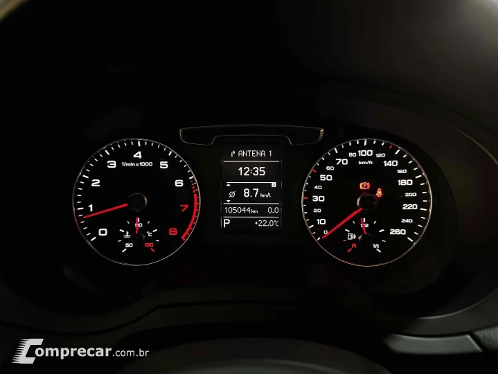 Q3 1.4 TFSI AMBIENTE PLUS FLEX 4P S TRONIC