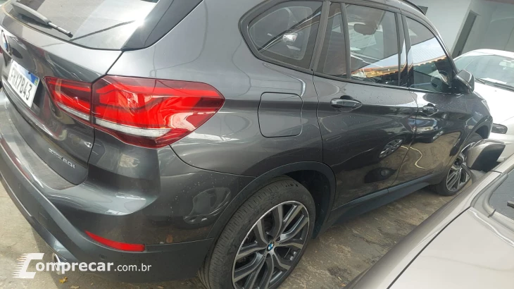 BMW X.I