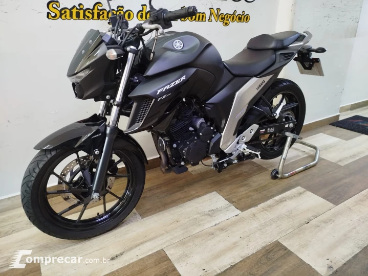 Fazer FZ25