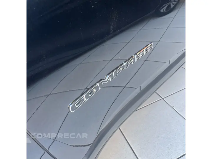 COMPASS 1.3 T270 TURBO FLEX LONGITUDE AT6
