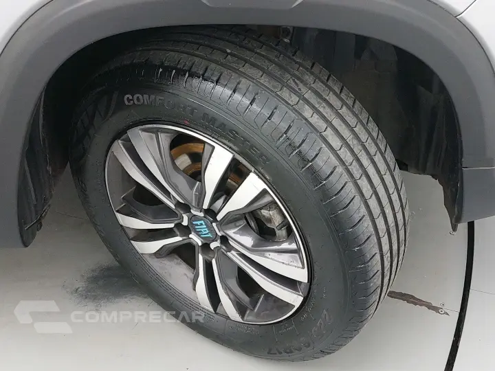 TORO 1.3 TURBO 270 FLEX FREEDOM AT6