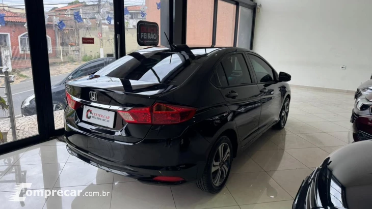 CITY 1.5 LX Sedan 16V
