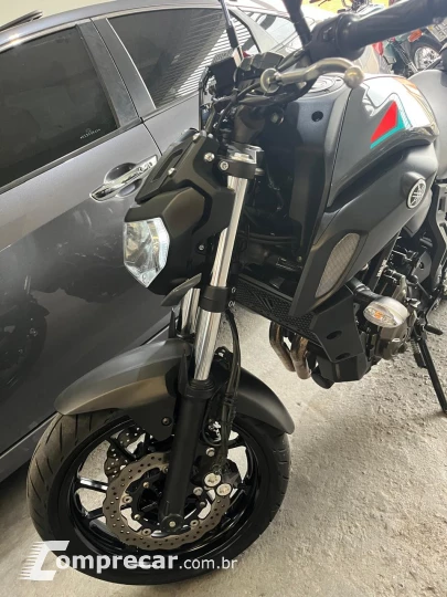 MT 07 ABS