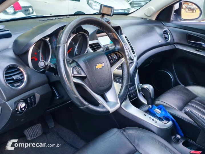 CRUZE LT 1.8 16V FlexPower 4p Aut.