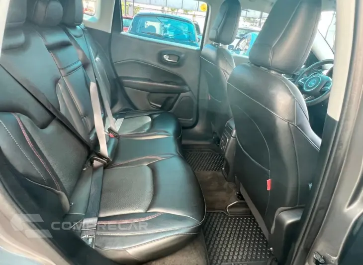 COMPASS 2.0 16V Trailhawk 4X4