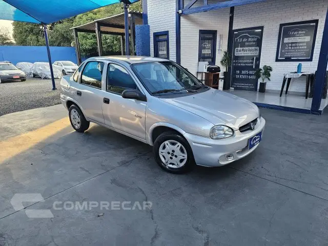 CLASSIC - 1.0 MPFI LIFE 8V 4P MANUAL