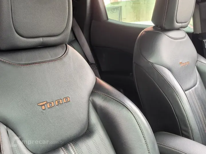 Toro Volcano 2.0 16V 4x4 TB Diesel Aut.