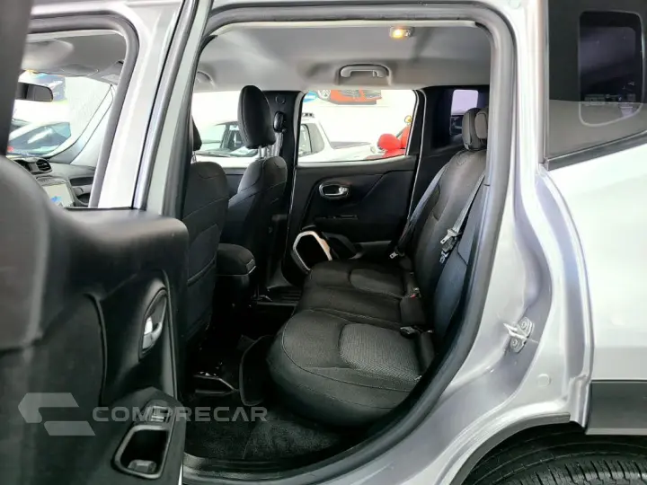 Renegade 1.8 4x2 Flex 16V Aut.