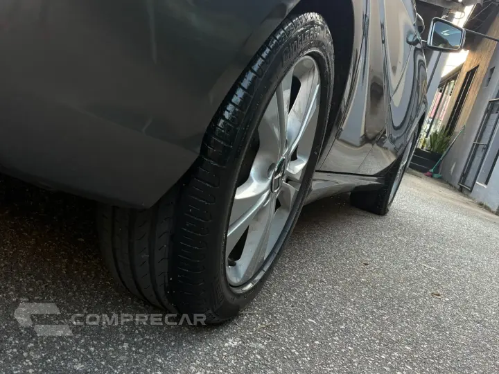 A 200 1.6 CGI 7g-dct