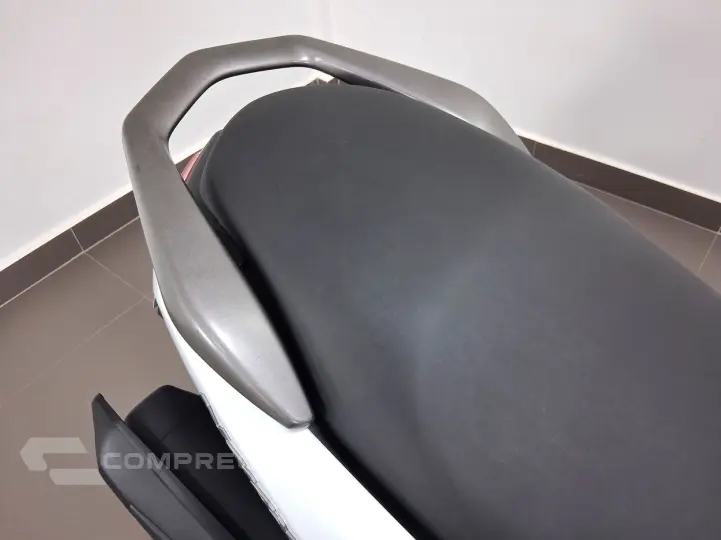 YAMAHA NMAX 160 ABS