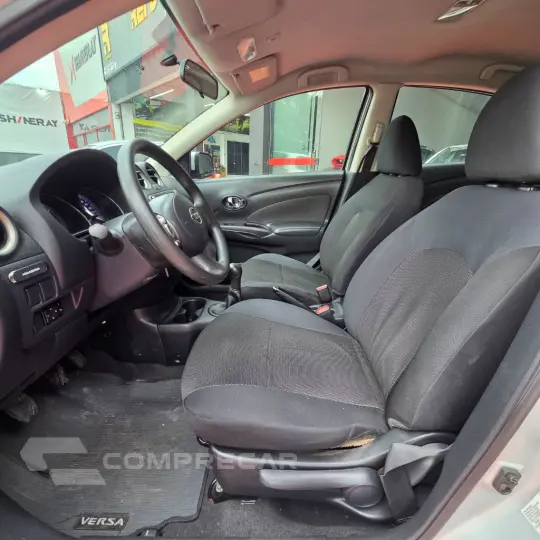 VERSA SL 1.6 16V Flex Fuel 4p Mec.