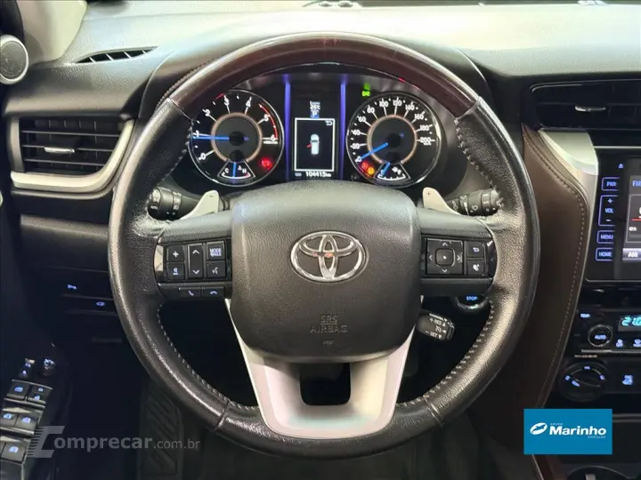 HILUX SW4 2.8 SRX 4X4 7 LUGARES 16V TURBO INTERCO