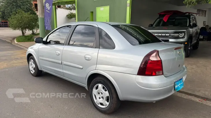 Corsa Sedan 1.4 4P PREMIUM FLEX