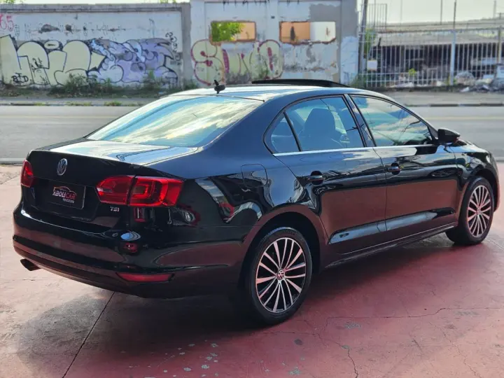 JETTA Highline 2.0 TSI 16V 4p Tiptronic