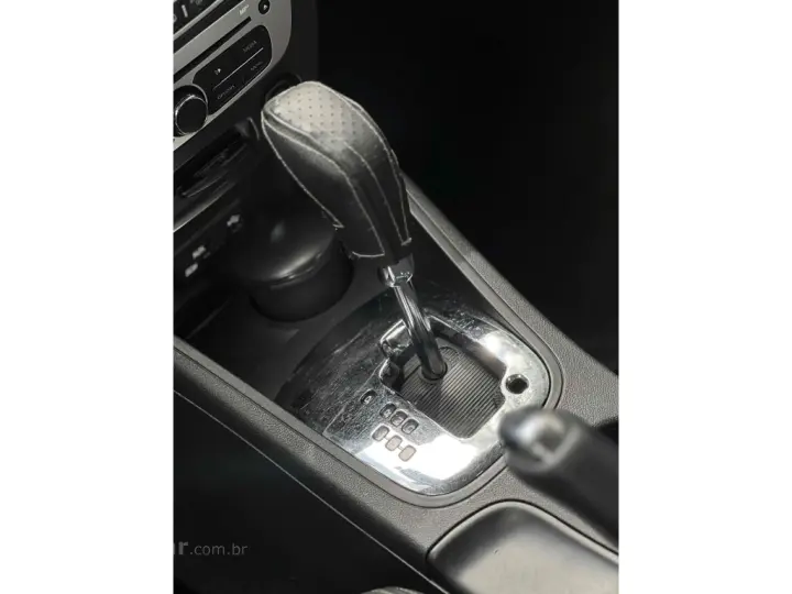 FLUENCE 2.0 DYNAMIQUE PLUS 16V FLEX 4P AUTOMÁTICO