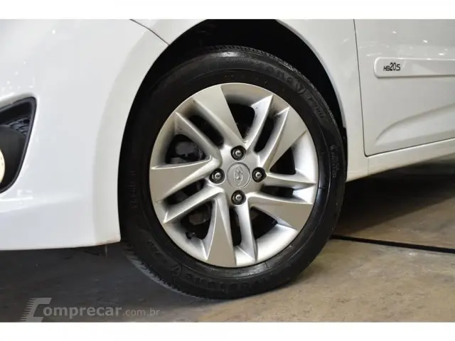 HB20S - 1.6 PREMIUM 16V 4P AUTOMÁTICO