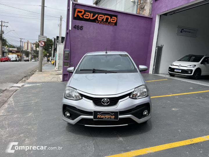ETIOS 1.5 XS Sedan 16V