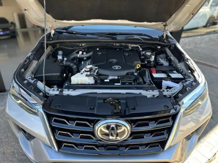 HILUX SWSRXA4FD