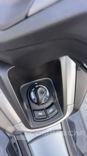 NMAX Connected 160 ABS