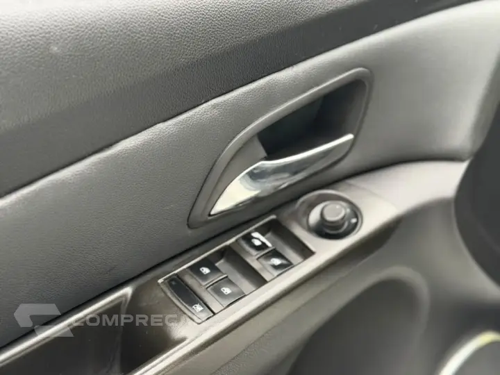 CRUZE LT 1.8 16V FlexPower 4p Mec.