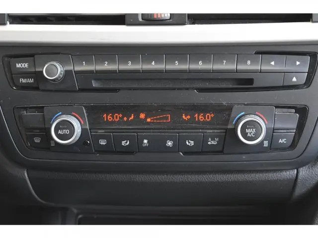 320i - 2.0 16V TURBO ACTIVE 4P AUTOMÁTICO