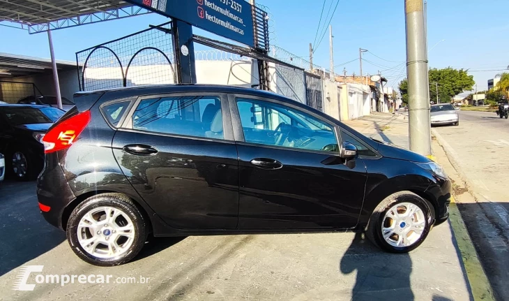 Fiesta Hatch 1.6 (Flex)